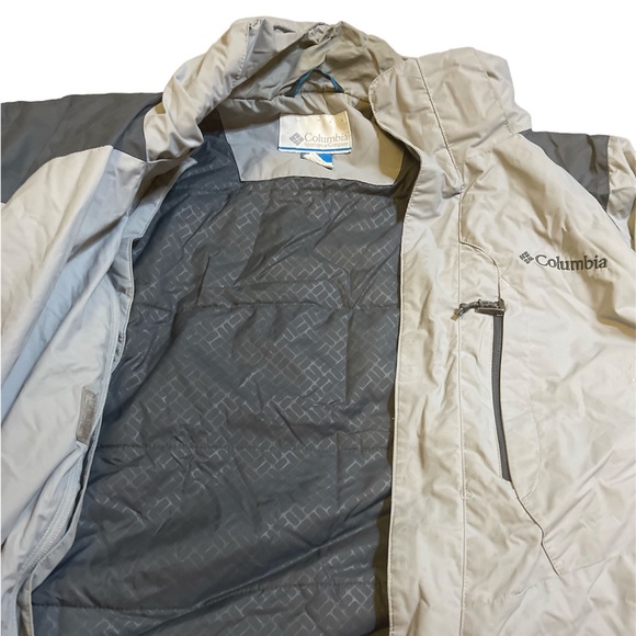 Columbia Grey Winter Jacket for Men - Picture 3 of 5